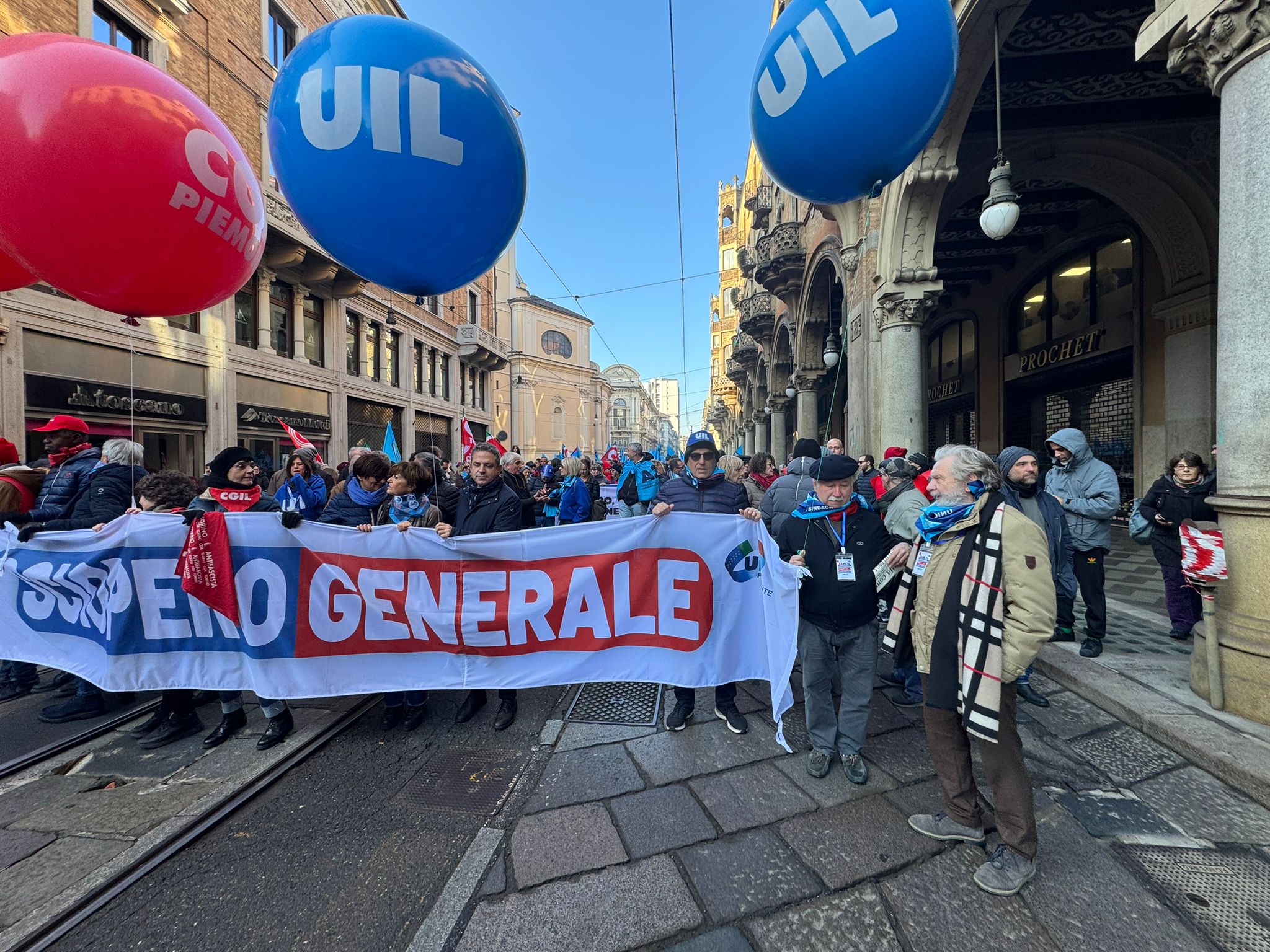 Sindacati dei pensionati contro la sanatoria sulle multe per mancata vaccinazione durante il Covid
